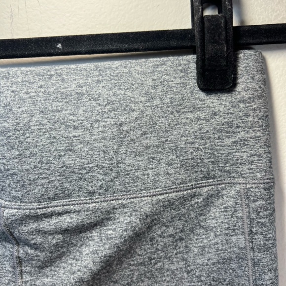 Bandier We Over Me Women's Inversion Leggings Gray Colorblock Stretch NEW Medium - Picture 10 of 12